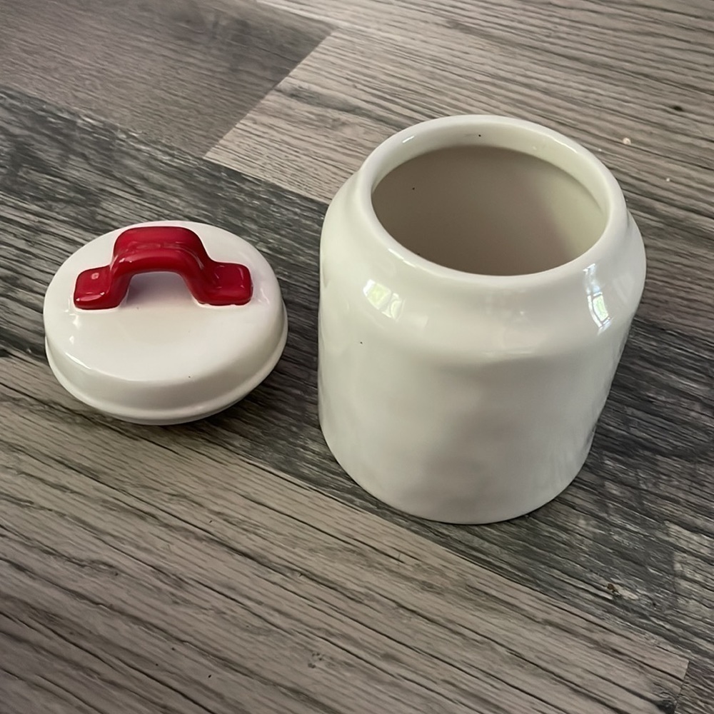 Rae Dunn Valentines red heart canister- NEW‎ - Picture 5 of 6